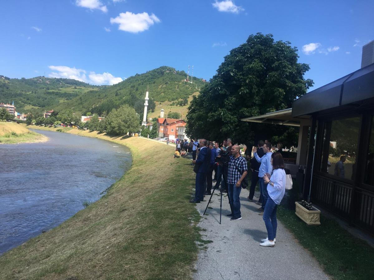 Motel Otoka Donji Vakuf Exteriör bild