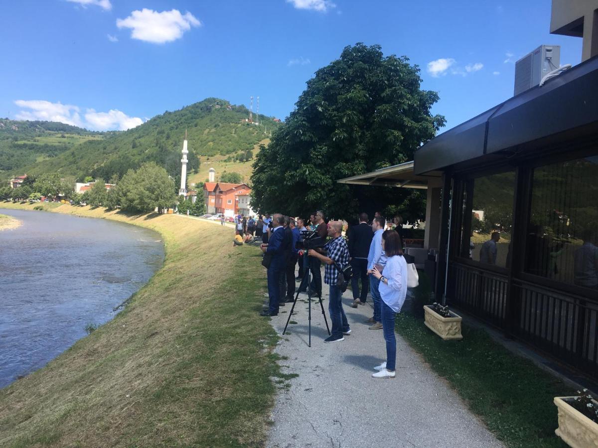 Motel Otoka Donji Vakuf Exteriör bild