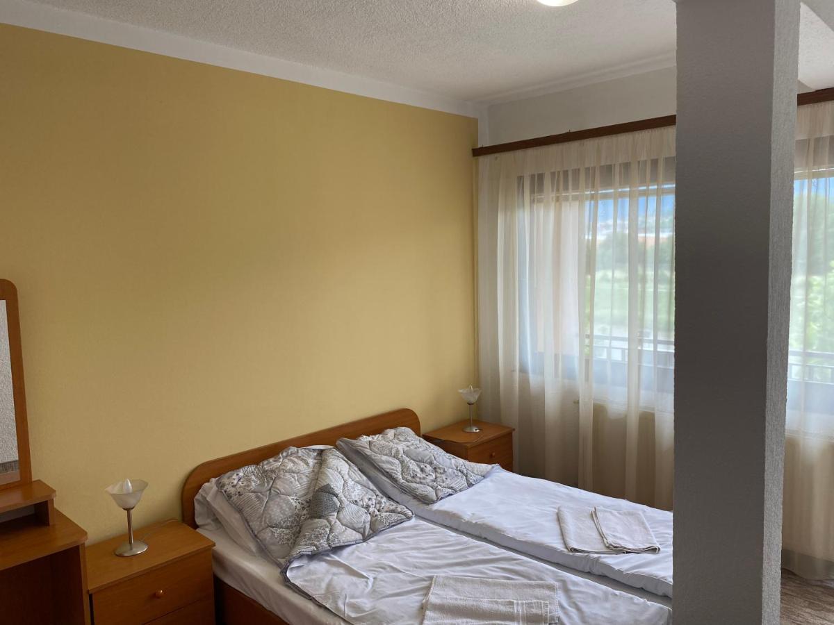 Motel Otoka Donji Vakuf Exteriör bild